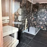 Hotel-restaurant Kostbar Hotel *