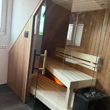 Hotel-restaurant Kostbar Hotel *