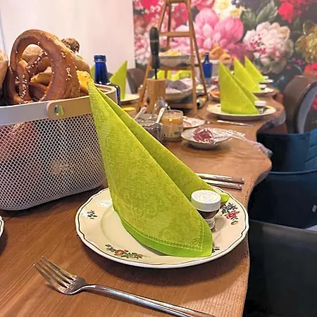 فندق Hotel-restaurant Kostbar *