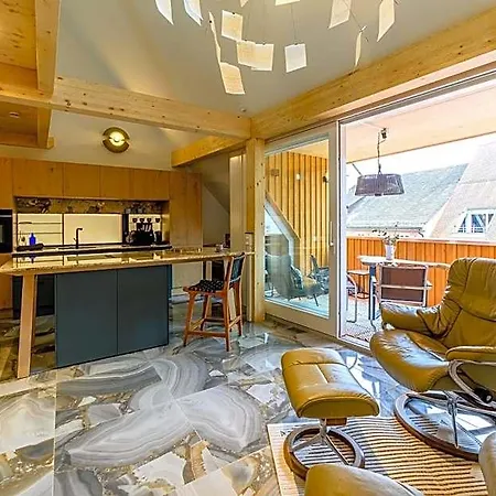 Hotel-restaurant Kostbar * إنجين