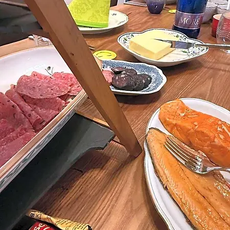 Hotel-restaurant Kostbar إنجين