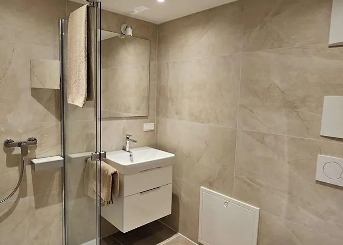 Hotel-restaurant Kostbar * Engen