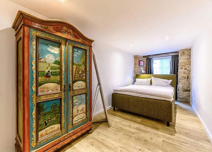 Hotel-restaurant Kostbar Hotell *